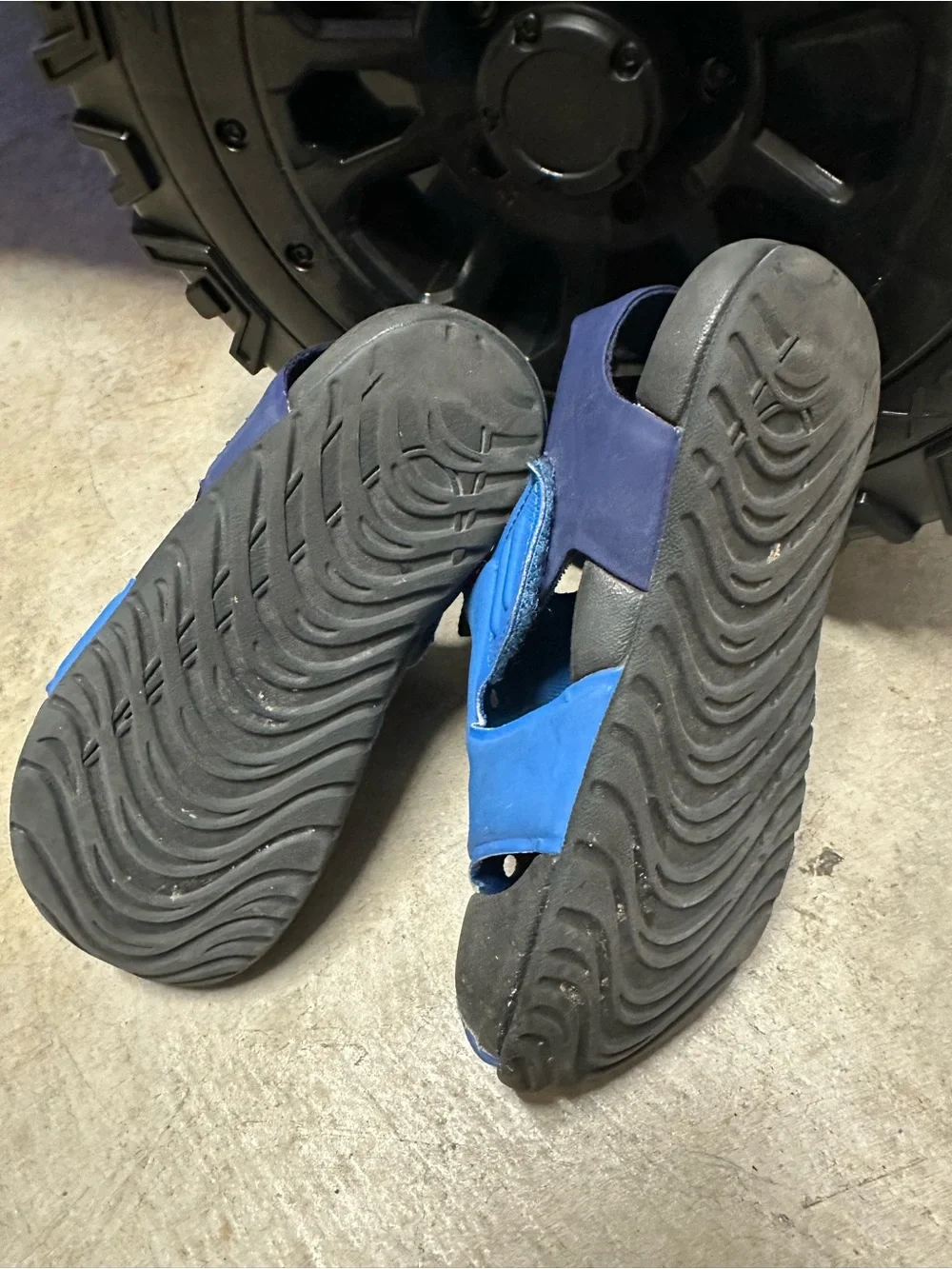 Nike Kids Blue Water-Ready Comfort Sandals in U.S. 9C (15cm)